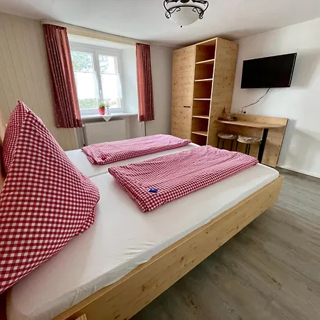 Szálloda Krone Holzschlag